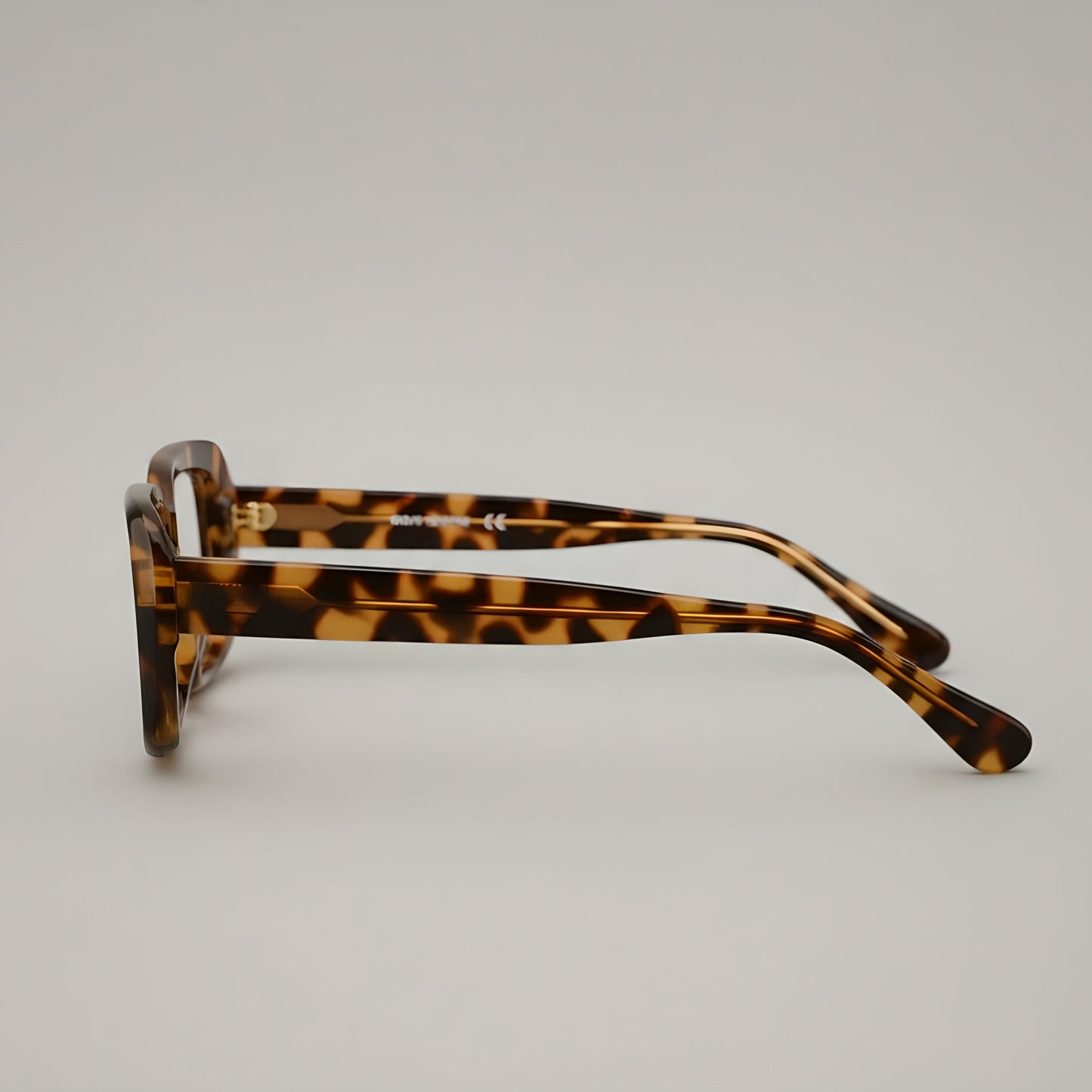 Amber Heritage Sculpted Square Optical Frames – Bold Handcrafted Acetate Eyewear